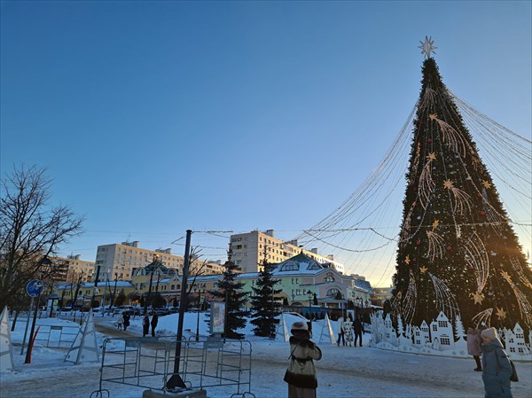 129-Дмитров, Советская площадь